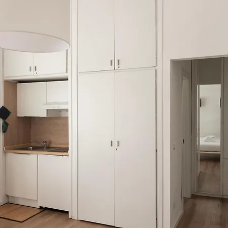 Youhosty - Garibaldi72 Apartment Milan