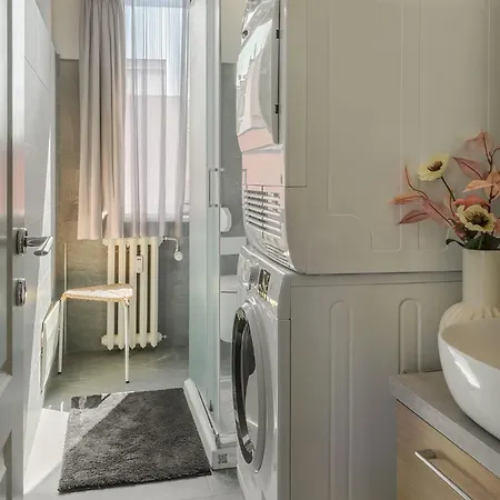 Prestige With Sauna And Free Parking - M4 Milano