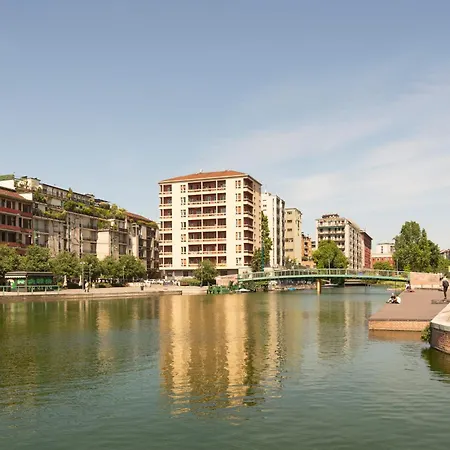 Darsena Apartment, 6 Guests, 2 Bdr, Neighborhood, Navigli * ميلان