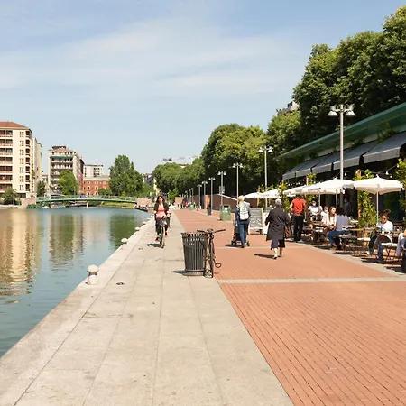 Darsena Apartment, 6 Guests, 2 Bdr, Neighborhood, Navigli شقة *