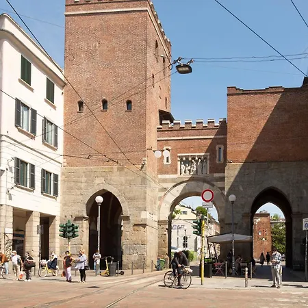 شقة Darsena Apartment, 6 Guests, 2 Bdr, Neighborhood, Navigli