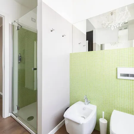 Lush Contemporary Flat, Wonderful And Wide Home With 3 Bedrooms, 6 Guests, By Houseinmilano Appartamento Milano