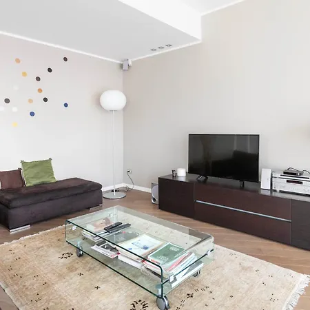 Appartamento Lush Contemporary Flat, Wonderful And Wide Home With 3 Bedrooms, 6 Guests, By Houseinmilano