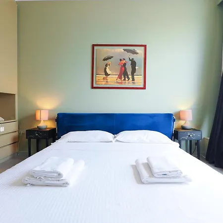 Duomo Luxury Iii Апартаменты