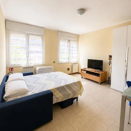 Apartment Bicocca Flat A *