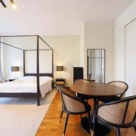 Duomo Luxury Vii