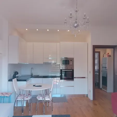 Nicky Bnb - 400M Da Villapizzone, 15 Min Fiera Rho E San Siro - Parcheggio Gratis In Via Apartmán