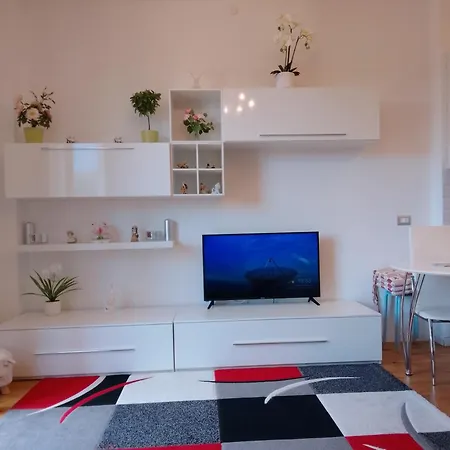 Nicky Bnb - 400M Da Villapizzone, 15 Min Fiera Rho E San Siro - Parcheggio Gratis In Via Apartmán
