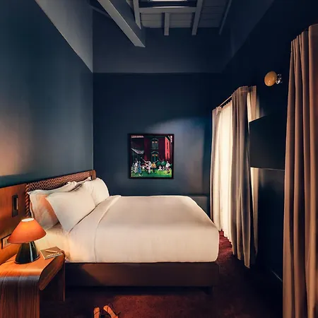 Aethos Hotel 5*
