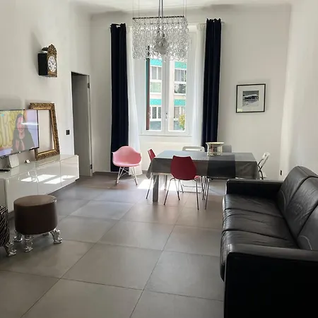 Life Mico Modern Apartament *