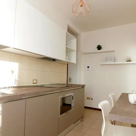Italianway Easy - Bergognone 47 B *