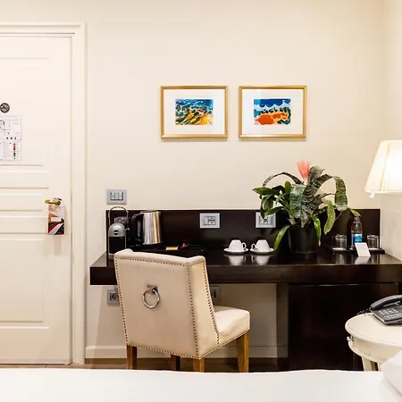 Townhouse 33 Boutique Hotel