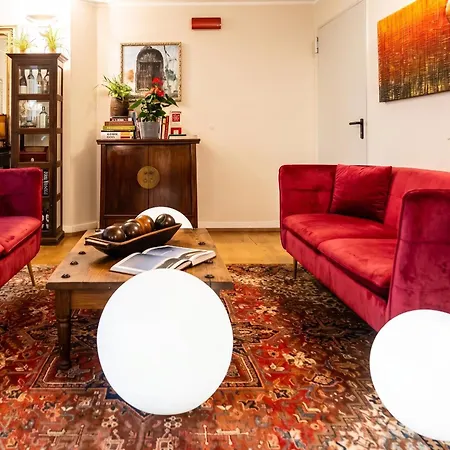 Townhouse 33 Boutique