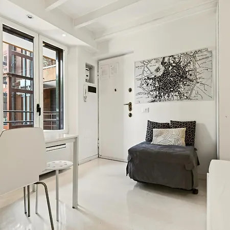 Golden Leaf - 7sundays Apartment *