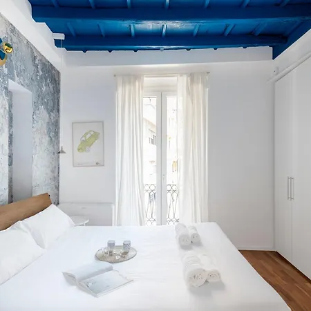 Easylife - - Mora 2 - Navigli *