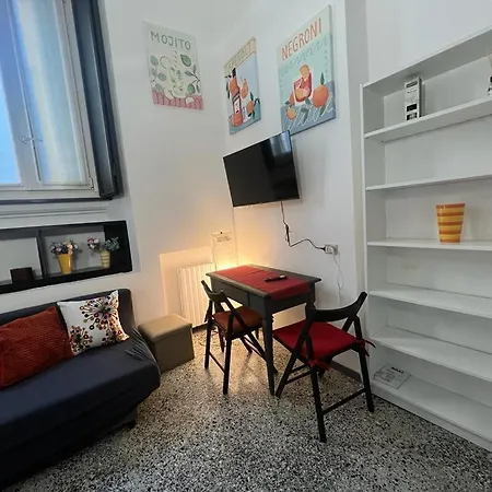 Domusmi Benedetto 32 * 밀라노