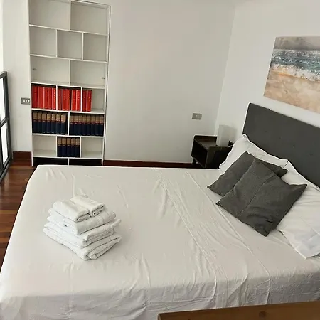 Domusmi Benedetto 32 아파트