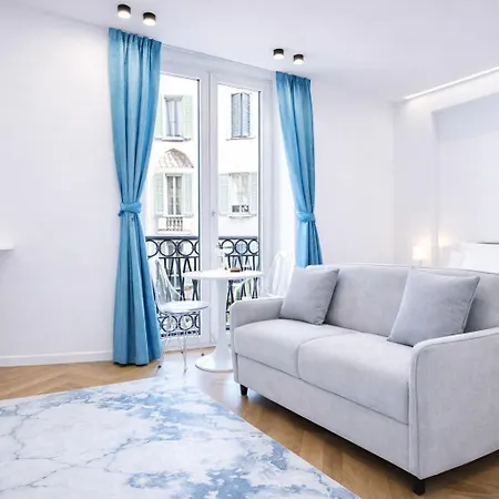B And G San Babila- Luxury In The Heart Of - Design District Milano