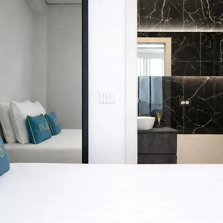 B And G San Babila- Luxury In The Heart Of - Design District Konukevi