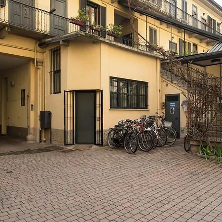 Apartment Youhosty - Lambro12