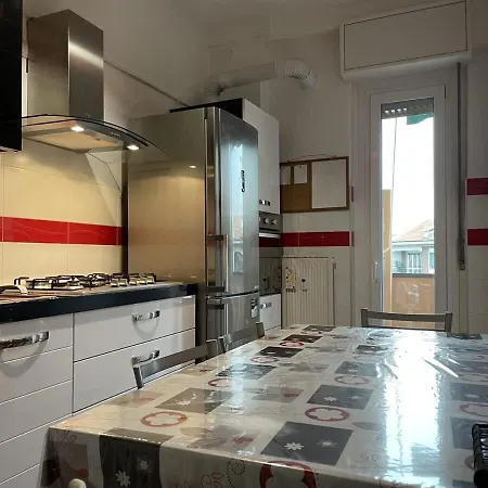 Adriano Metro & Comfort - Affitti Brevi Italia Apartamento *