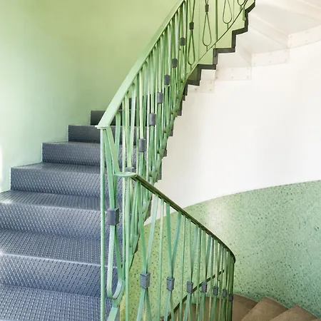 Comecasa Attic 3 Min Walk From Duomo Apartamento