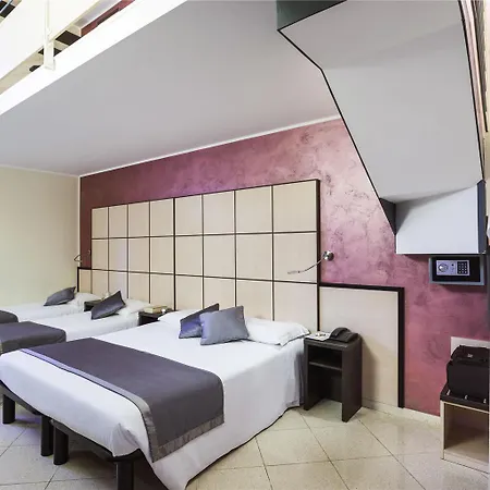 Ibis Styles Centro 3* Milan