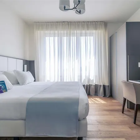 Hotel Mercure Solari Milano