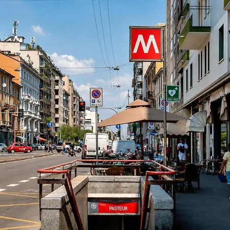 Kosta Daire Milano