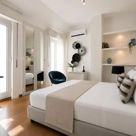 Comecasa 2 Bdr 450mt From Duomo Apartment *
