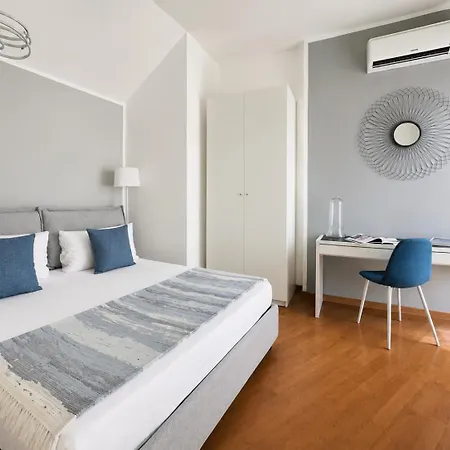 Comecasa 2 Bdr 450mt From Duomo Apartment *
