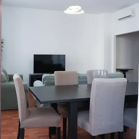 Prestige Boutique Homes - Piazza Duomo Exclusive Family Apartamento *
