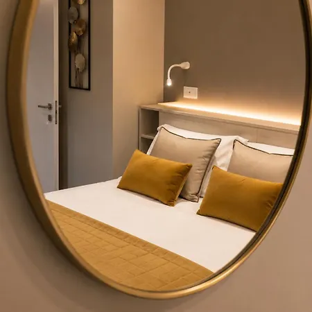 Comecasa Duomo Exclusive 2 Bedrooms Milan