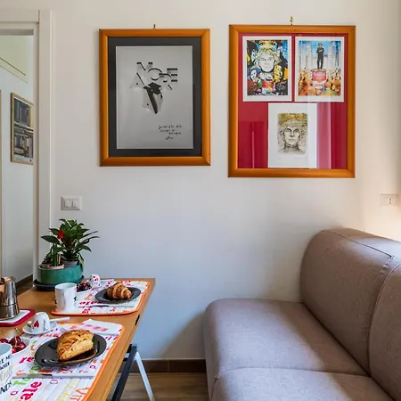 Casa Dimi - 2 Bedroom 2 En-suite Bath, 2 Min M5, Smart Lock Милан