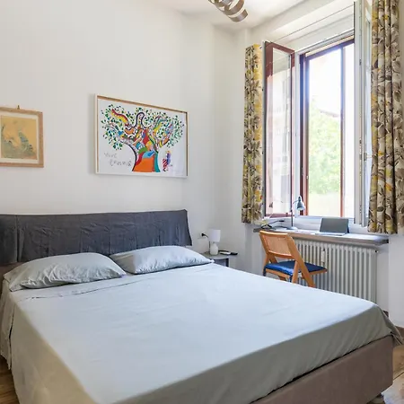 Casa Dimi - 2 Bedroom 2 En-suite Bath, 2 Min M5, Smart Lock Апартаменты