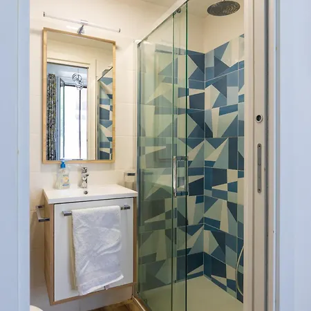 Casa Dimi - 2 Bedroom 2 En-suite Bath, 2 Min M5, Smart Lock Милан