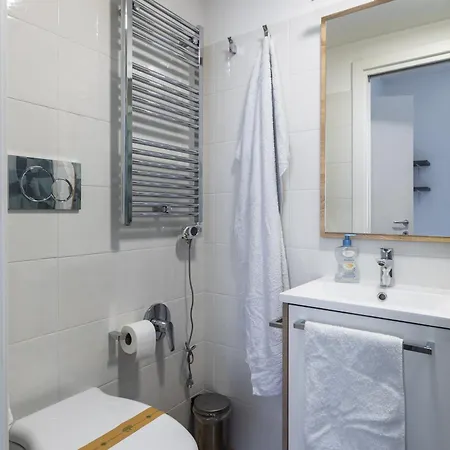 Casa Dimi - 2 Bedroom 2 En-suite Bath, 2 Min M5, Smart Lock * Милан