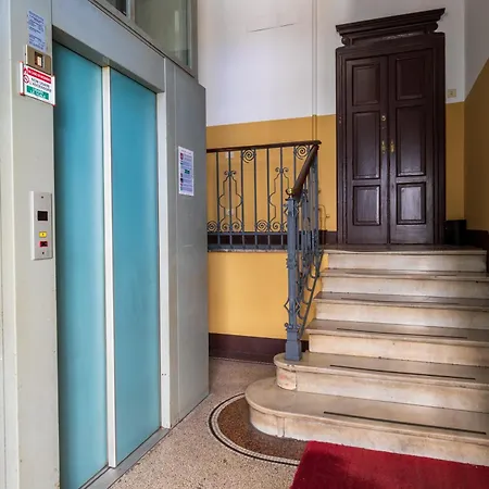 Casa Dimi - 2 Bedroom 2 En-suite Bath, 2 Min M5, Smart Lock Милан