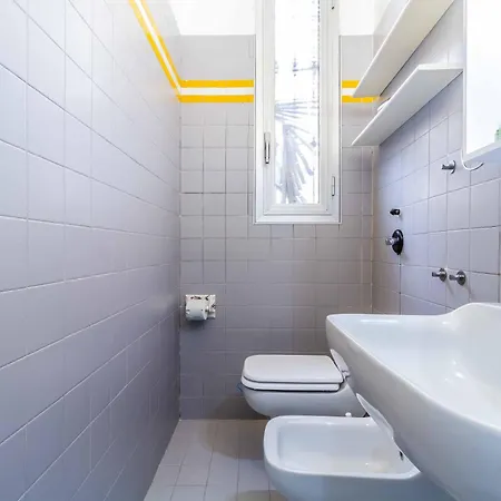 Domusmi San Gregorio 10 *
