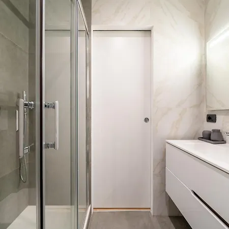 Monolocale Ovidio Design Bed & Breakfast