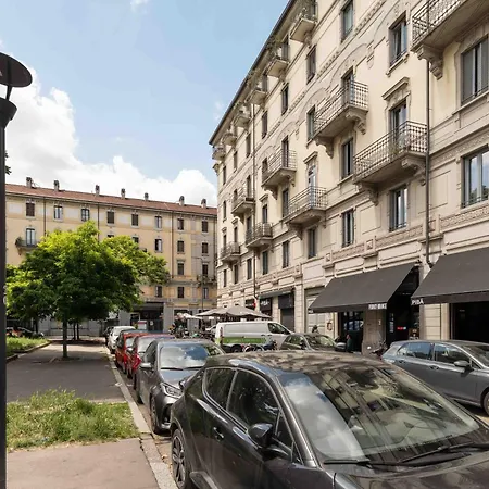 Santa Maria Square View - Family *