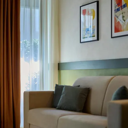 Nemi, Milan, A Tribute Portfolio Hotel Milan