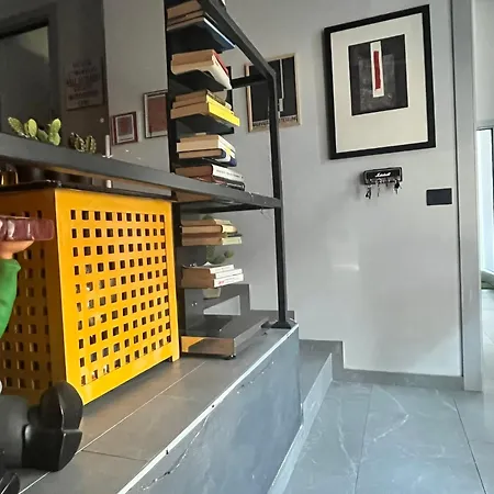 Bellissima Con Bagno Privato Citylife - Sempione Alloggio in famiglia *