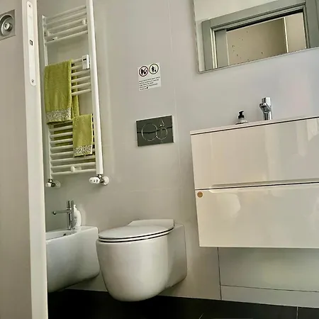 Bellissima Con Bagno Privato Citylife - Sempione * Milano