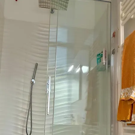 Bellissima Con Bagno Privato Citylife - Sempione * Milano
