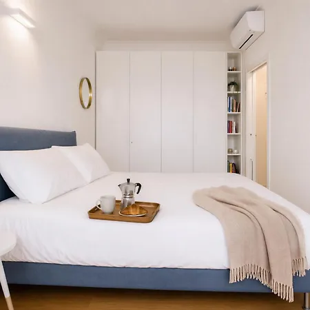 Lux Navigli Center * ميلان