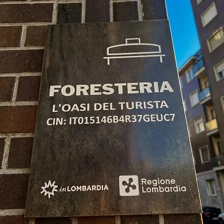 -l' Oasi Del Turista, Room2- Station Guest house Milan