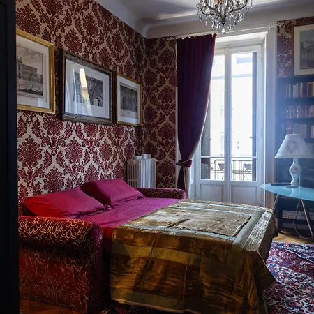 Charming Elegant In Historic Art Nouveau Building, 3* Милан