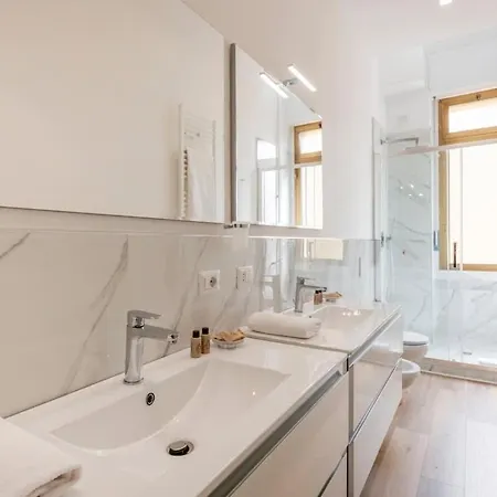 Prealpi1-design With Two Double Bedrooms * מילאנו