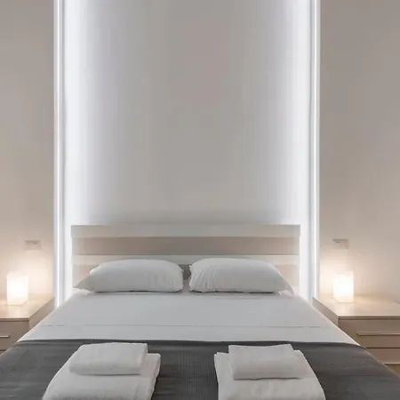 Prealpi1-design With Two Double Bedrooms
